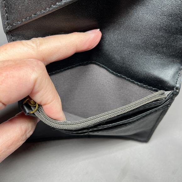 Fossil Passport Credit Card Zip Pocket Travel Accessory Leather Old Money - Picture 9 of 14